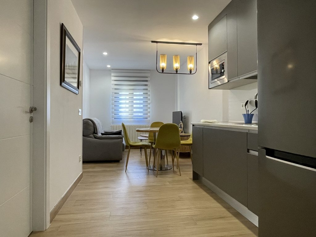 Salón de de apartamentos turísticos descubre Ávila